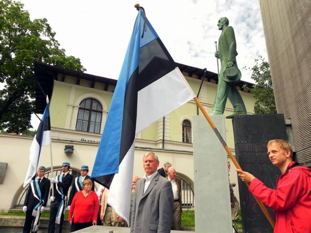 Jaan Tõnissoni mälestamine 2012 a 3 juulil Tartus Foto Peeter Talvar