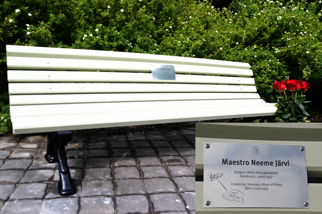 Maestro Neeme Järvile avati nimeline pink Pärnu Lastepargis 2017. a 6. juunil. Fotod Urmas Saard