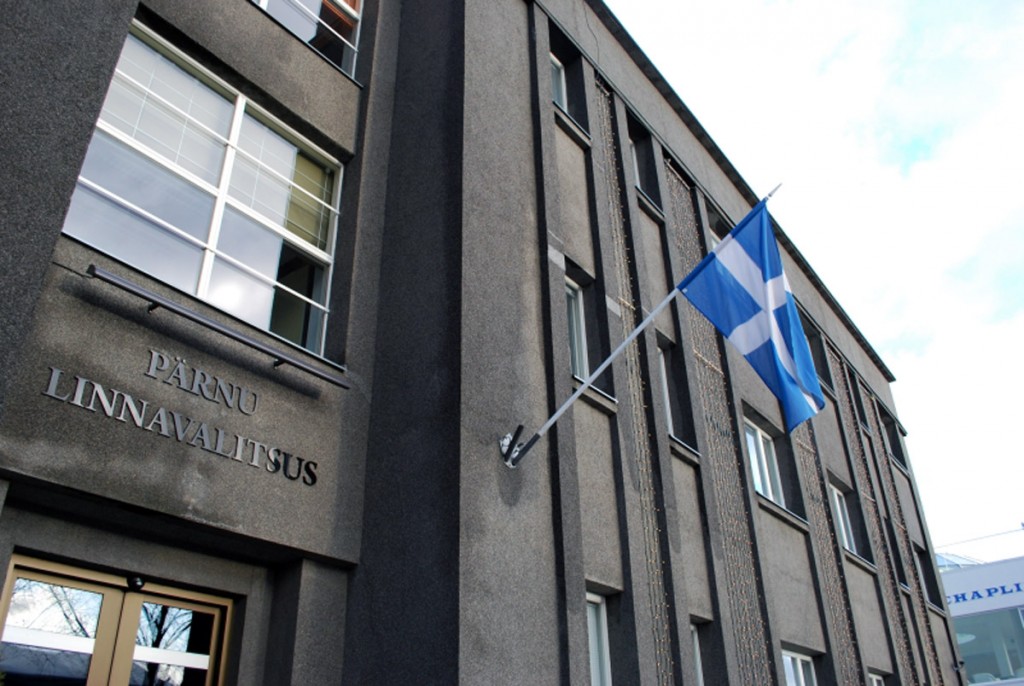 Pärnu linnavalitsuse hoone Foto Urmas Saard
